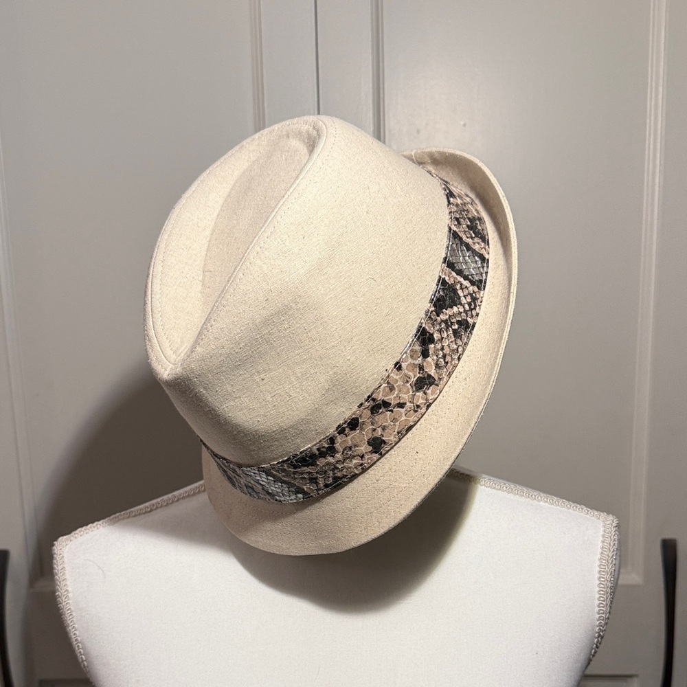Calvin Klein Cream Fedora with Snakeskin Band